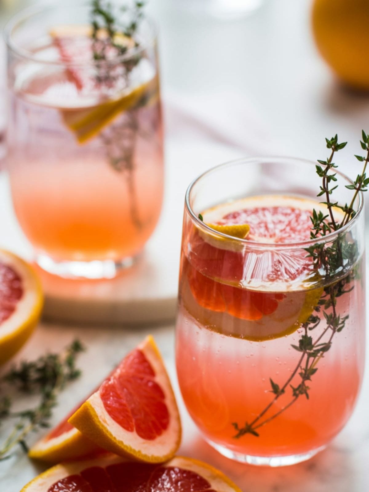 Weekend-Worthy Grapefruit Gin Cocktail with Fresh Citrus