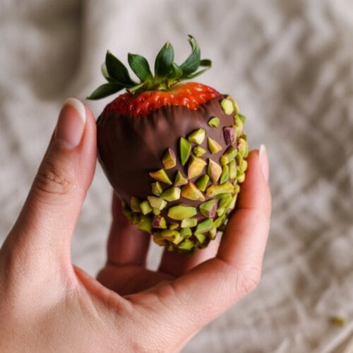 Dark Chocolate Dipped Strawberries
