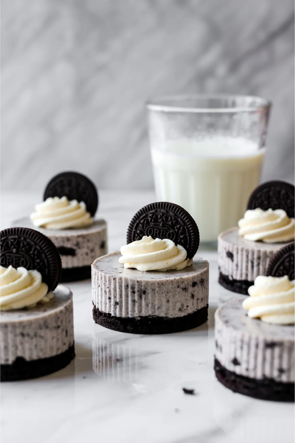 Summer's Easiest No-Bake Oreo Cheesecake Cups (Make Ahead!)